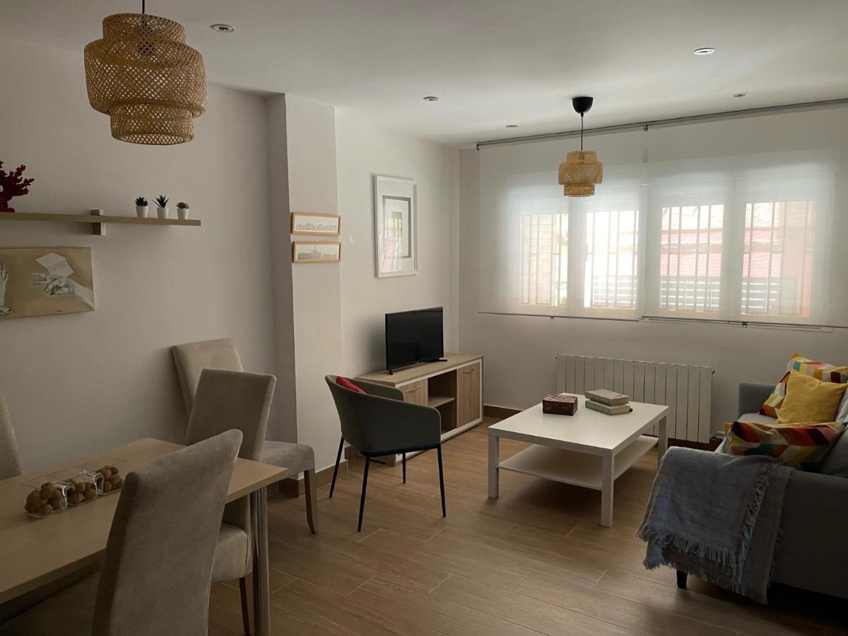 דירות גרנדה Vivienda Turistica Paseo Del Salon מראה חיצוני תמונה